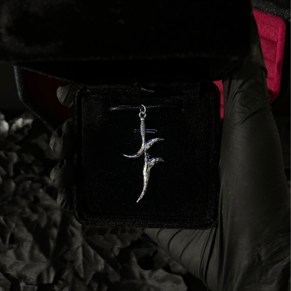 Melina's Sword Chain