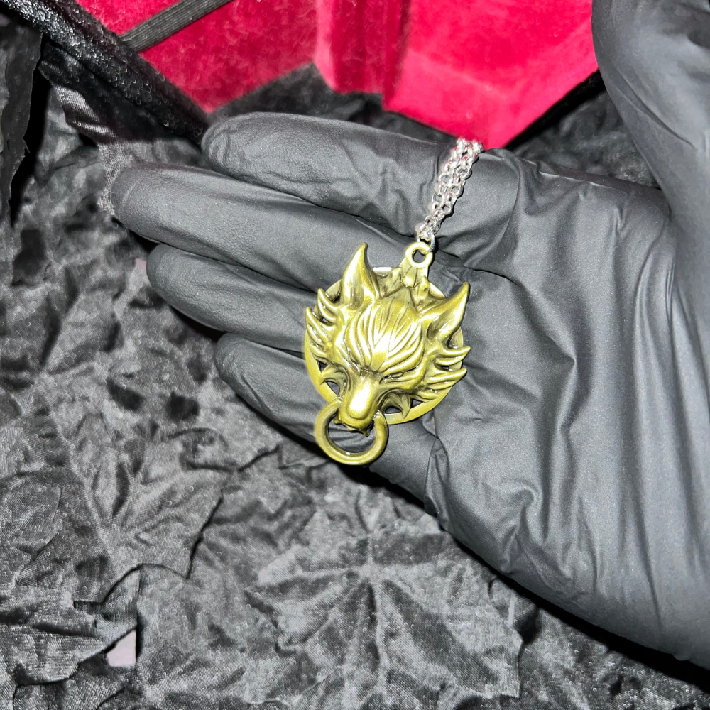 Sleeping Lion Heart Chain