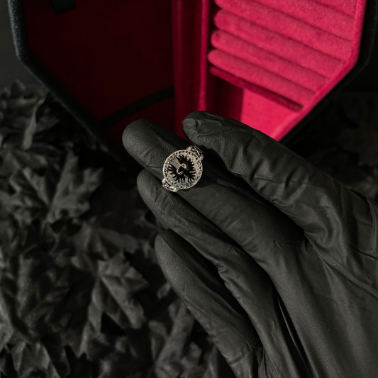 Gravetouched Ring (New)
